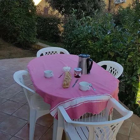 Chez Valérie Et Stéphane, Les Terrasses De Lozari Apartment Belgodère