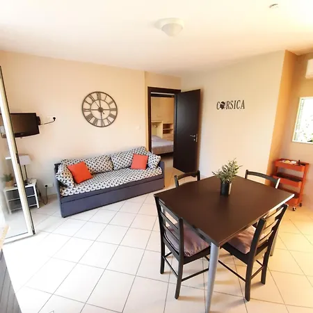 Apartamento Chez Valérie Et Stéphane, Les Terrasses De Lozari